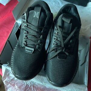 Hurley Kiwi Kids Sneakers - Versatile Sports and Running Shoes for Kids Black